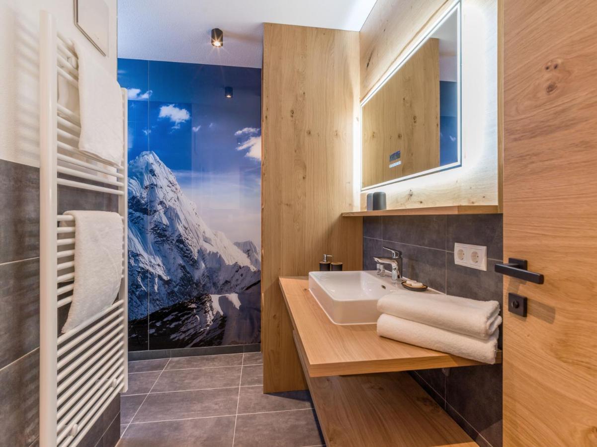 Familienwohnung Wildspitze Fügen Екстериор снимка